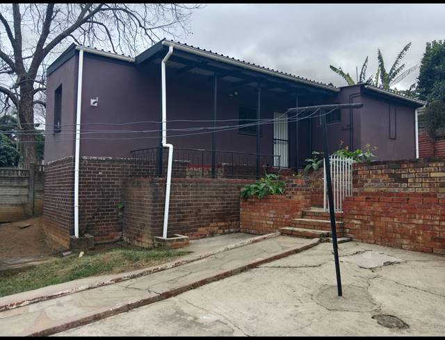 4 BEDROOM HOUSE FOR SALE IN ALLANDALE